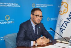 ӨҢІР ҚҰРЫЛЫС САЛАСЫ ӨКІЛДЕРІ ҚАЗАҚСТАН ҚҰРЫЛЫСШЫЛАР ОДАҒЫМЕН САЛАНЫҢ ӨЗЕКТІ МӘСЕЛЕЛЕРІН ТАЛҚЫЛАДЫ