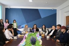 ТАБЫСТЫҢ ҮШ ТІРЕГІ: БИЗНЕС, КОЛЛЕДЖ ЖӘНЕ АТАМЕКЕН