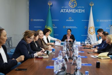​ҰЛЫТАУ ОБЛЫСЫНЫҢ КӘСІПКЕРЛЕР ПАЛАТАСЫНДА ӨҢІРДЕГІ КОЛЛЕДЖДЕР