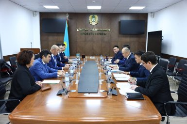 &laquo;Атамекен&raquo; ҰКП басшысы Ұлытау өңіріне іс-сапарының ресми бөлімі облыс прокуроры  кездесумен аяқталды