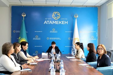 МӘМС жүйесі мен тегін дәрі-дәрмекке қолжетімділік мәселелері талқыланды МӘМС жүйесі мен тегін дәрі-дәрмекке қолжетімділік мәселелері талқыланды
