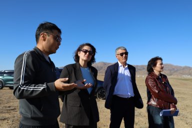 ​ЖҰМЫС ТОБЫ ҰЛЫТАУ ӨҢІРІНДЕГІ КӘСІПКЕРЛІК НЫСАНДАРЫН АРАЛАДЫ.